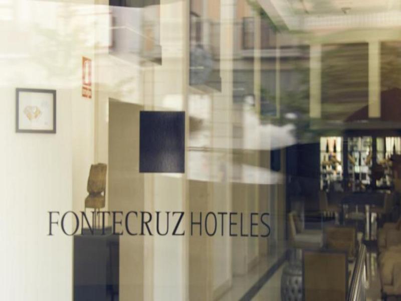 Eurostars Gran Via Hotel Гранада Екстериор снимка Fontecruz Hotel